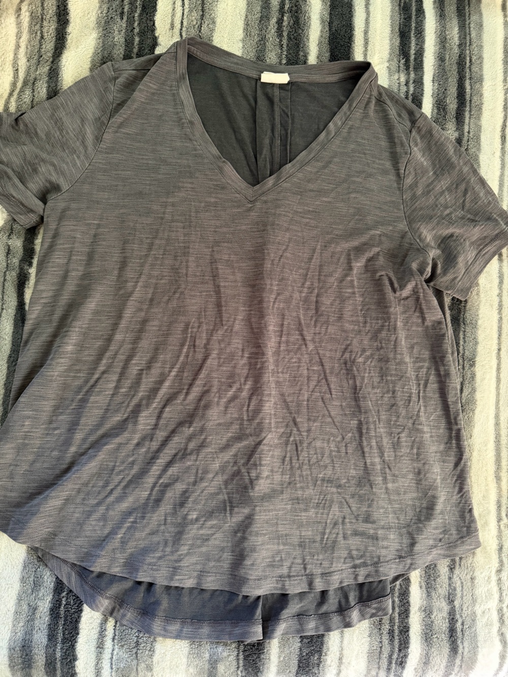 Mod Ref Women's V-Neck Tunic - Charcoal Gray